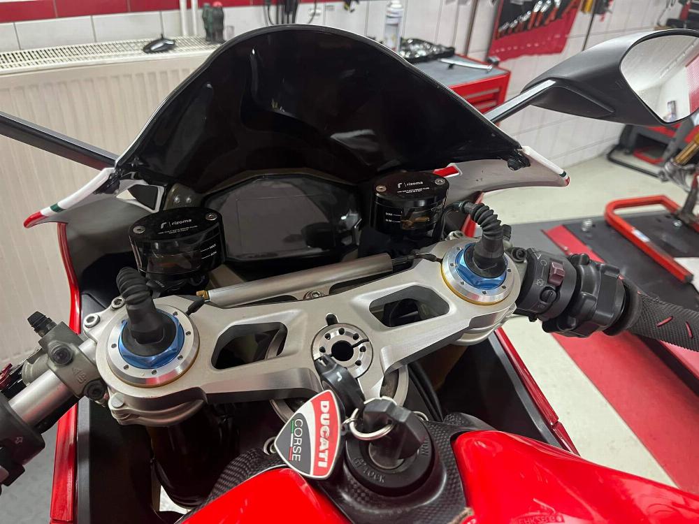 Motorrad verkaufen Ducati 1199s tricolor Ankauf